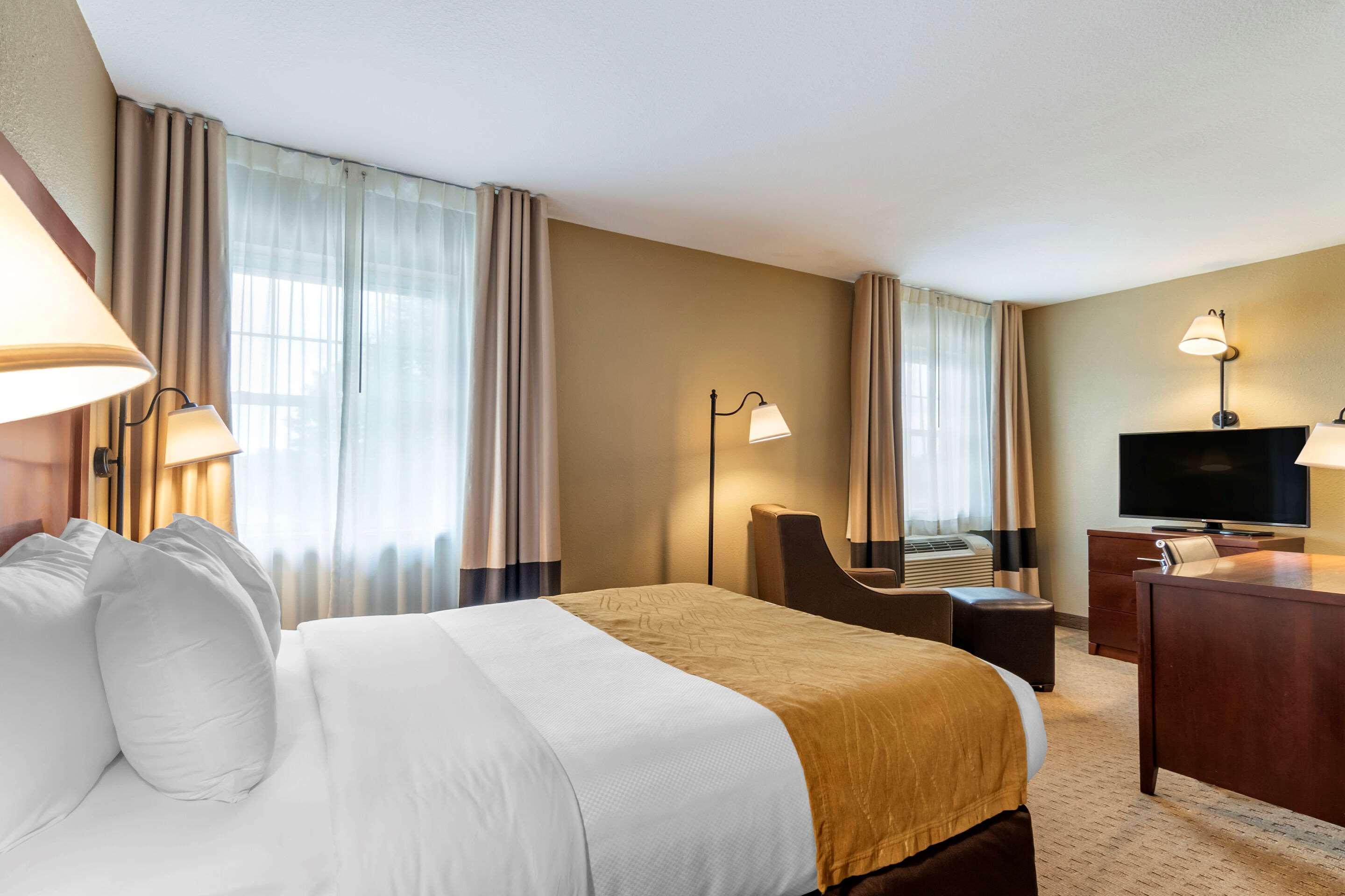 Comfort Inn Warrensburg Station Luaran gambar