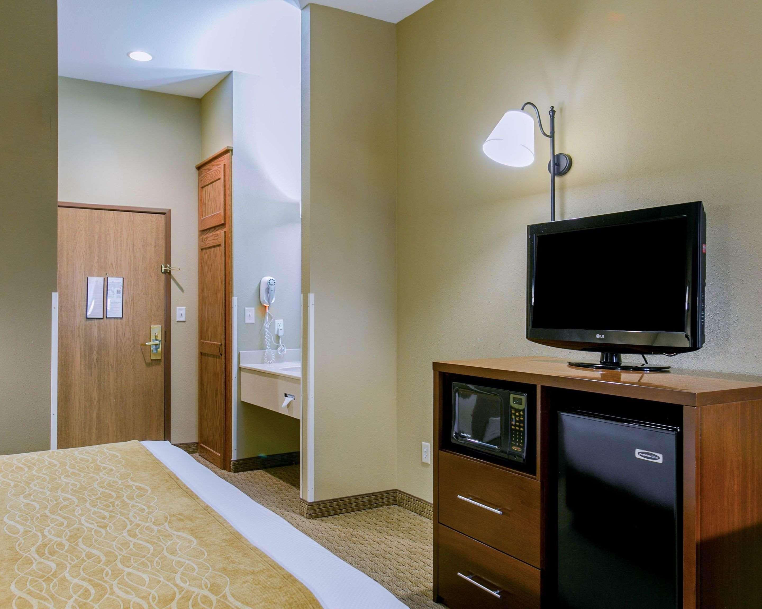 Comfort Inn Warrensburg Station Luaran gambar