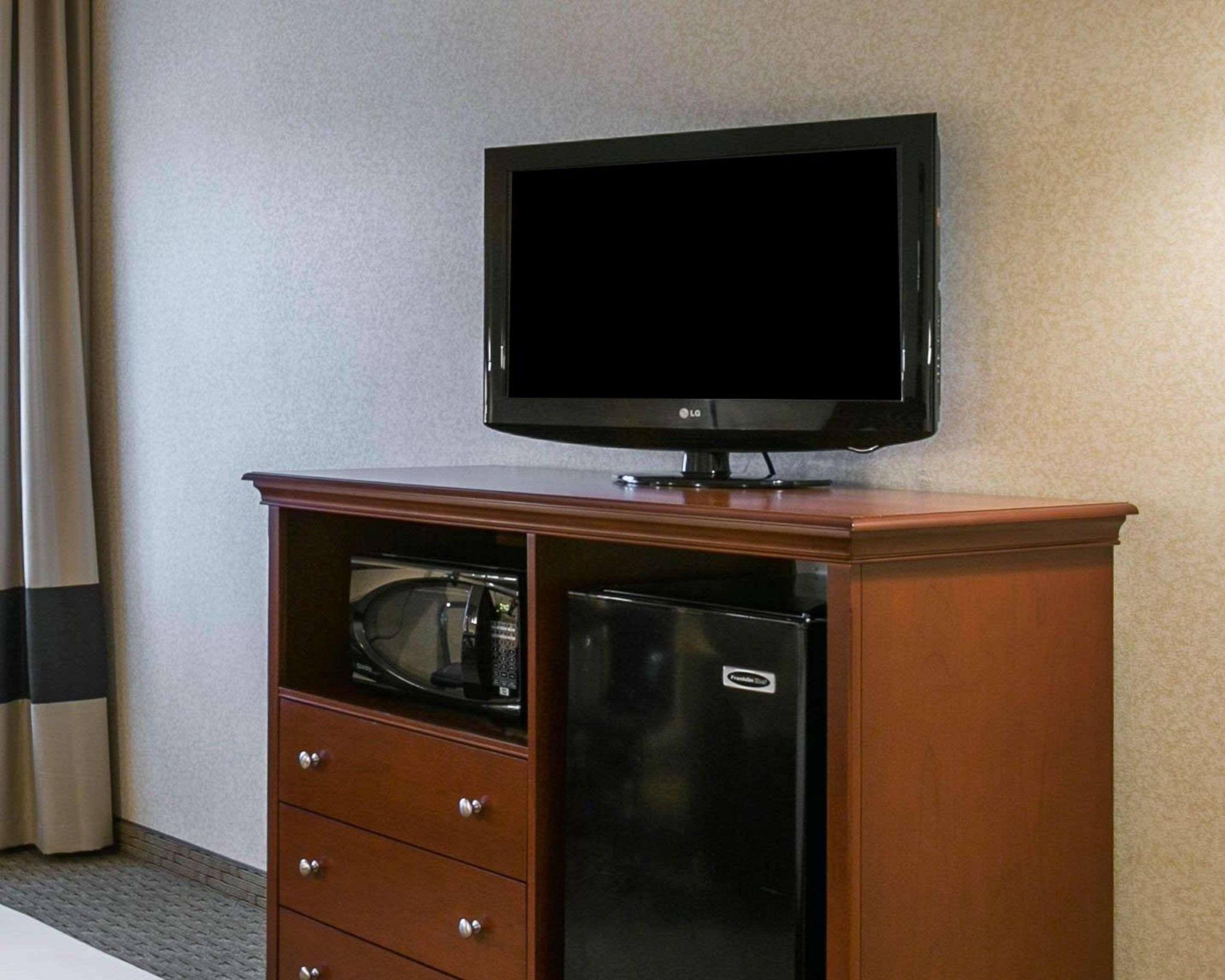 Comfort Inn Warrensburg Station Luaran gambar