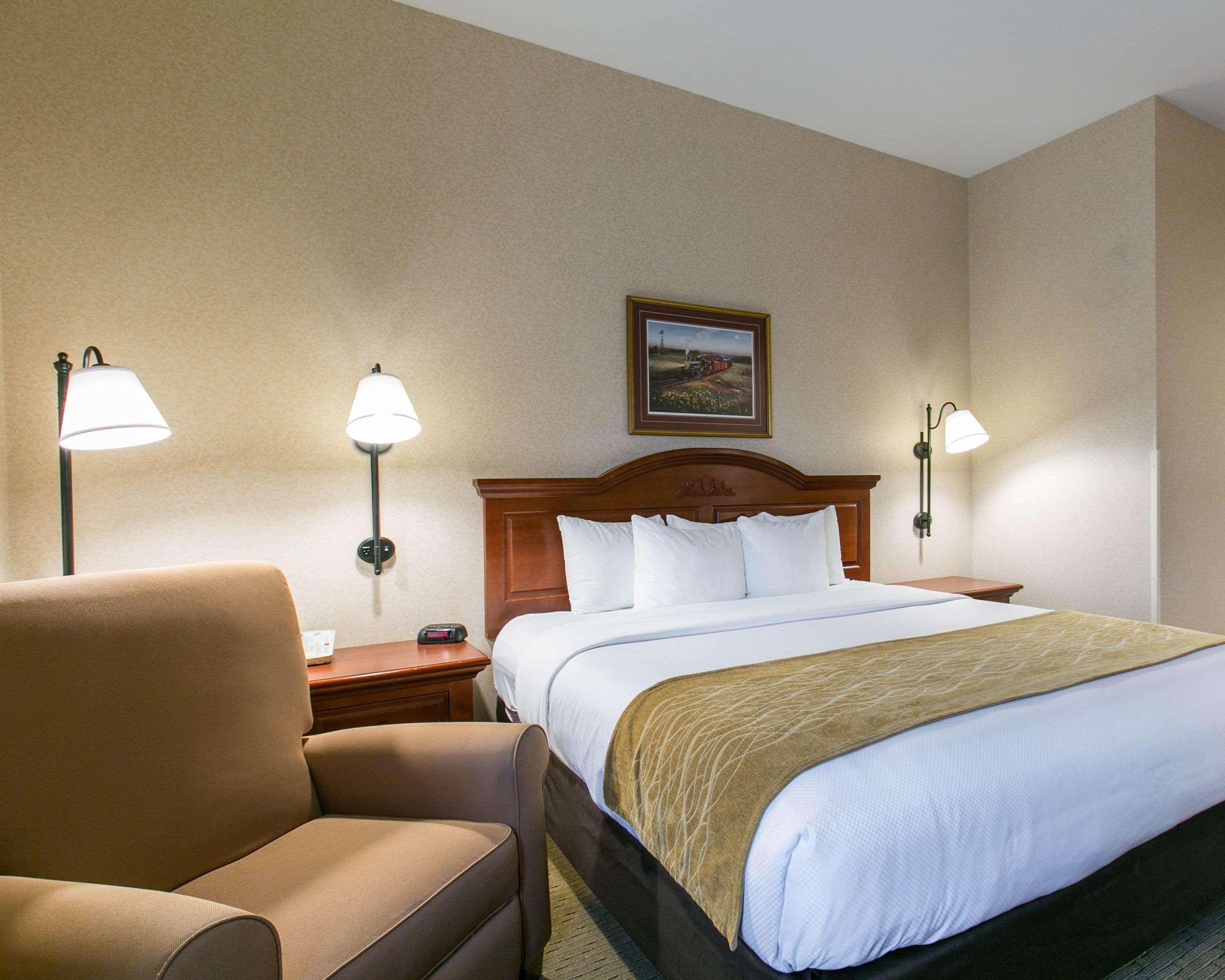 Comfort Inn Warrensburg Station Luaran gambar