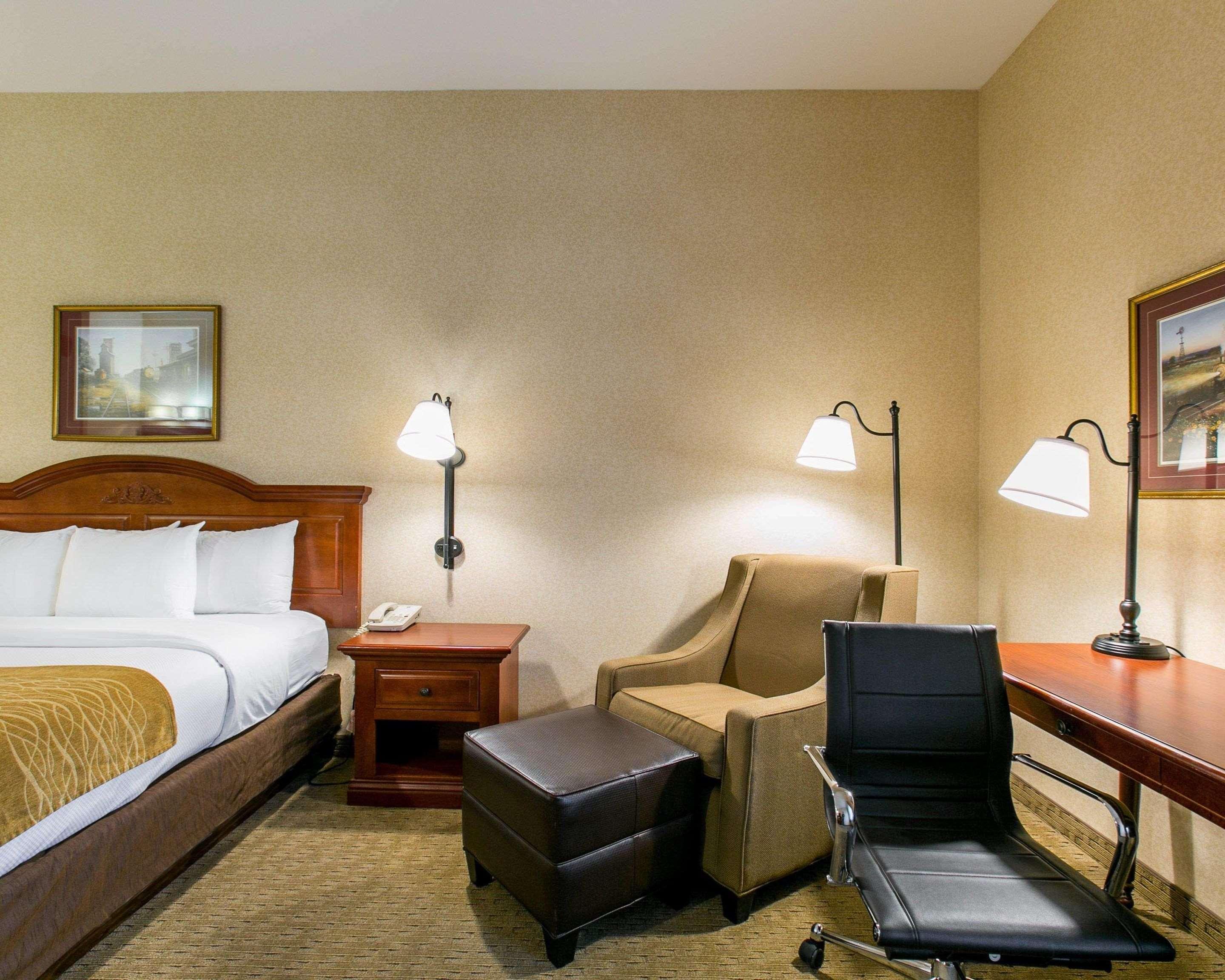 Comfort Inn Warrensburg Station Luaran gambar