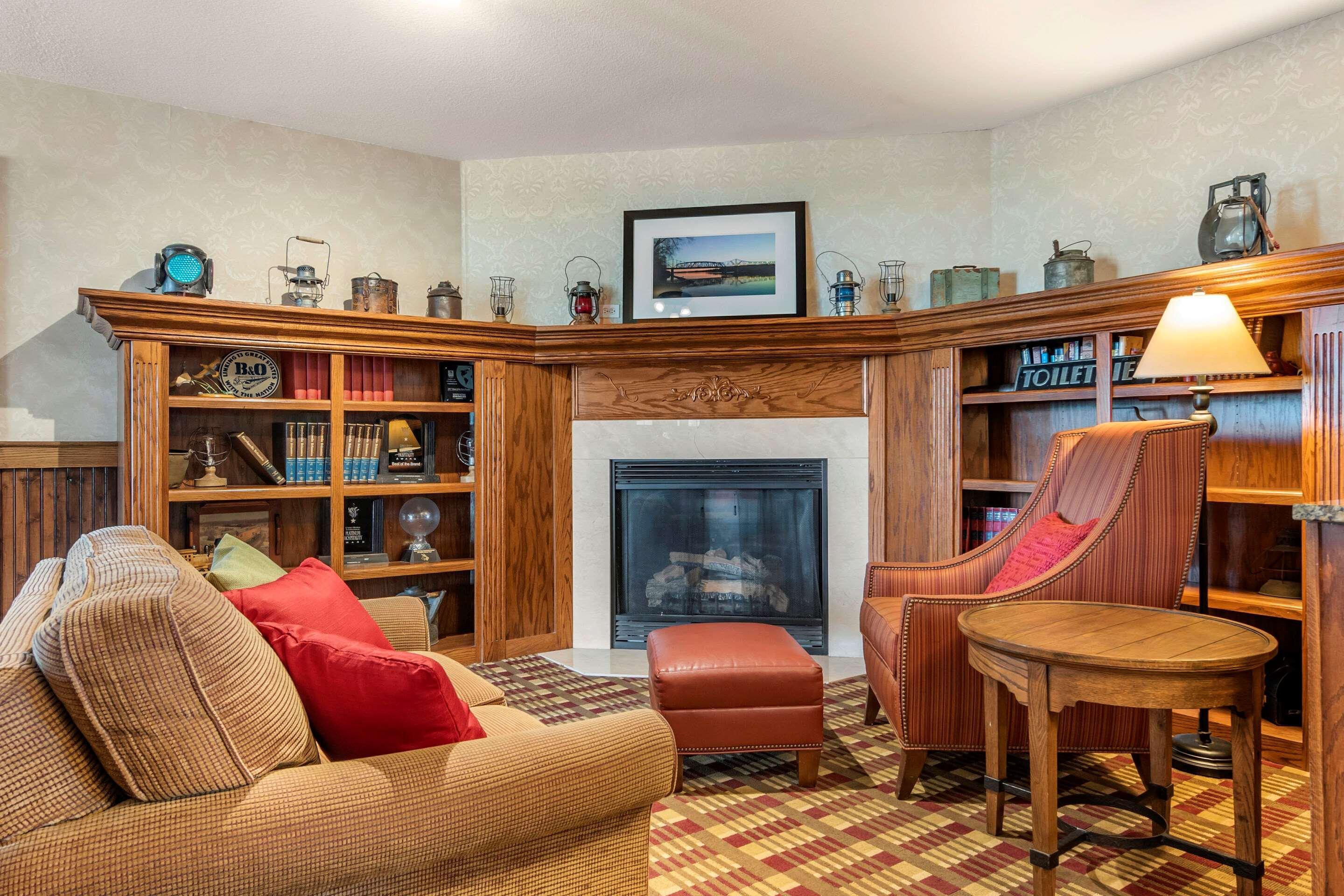 Comfort Inn Warrensburg Station Luaran gambar