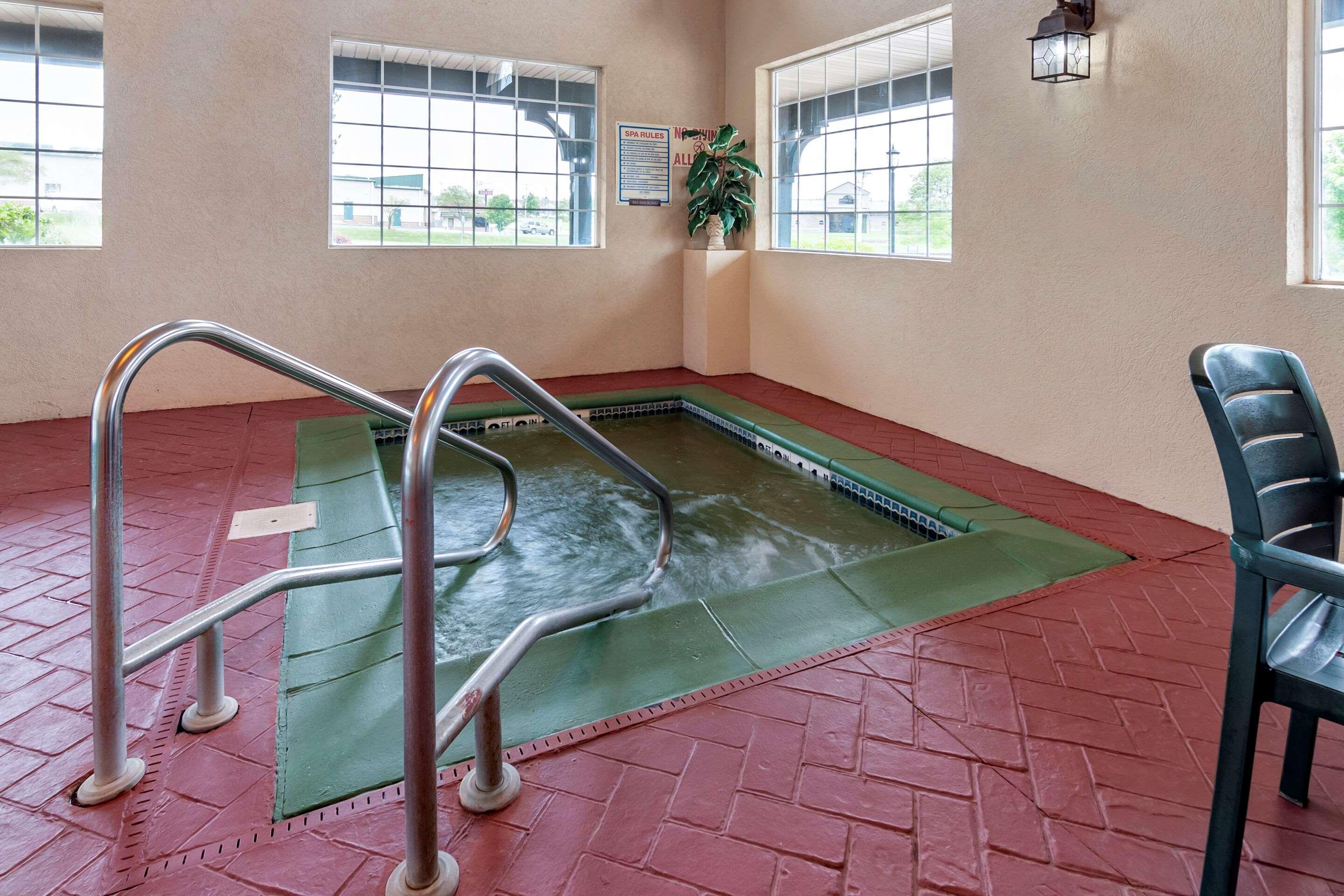 Comfort Inn Warrensburg Station Luaran gambar