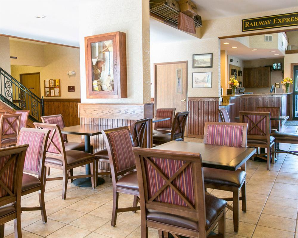 Comfort Inn Warrensburg Station Luaran gambar