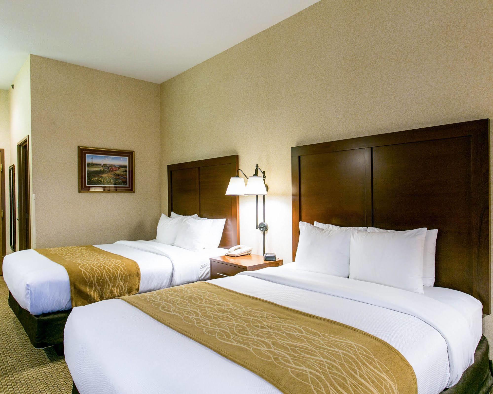Comfort Inn Warrensburg Station Luaran gambar