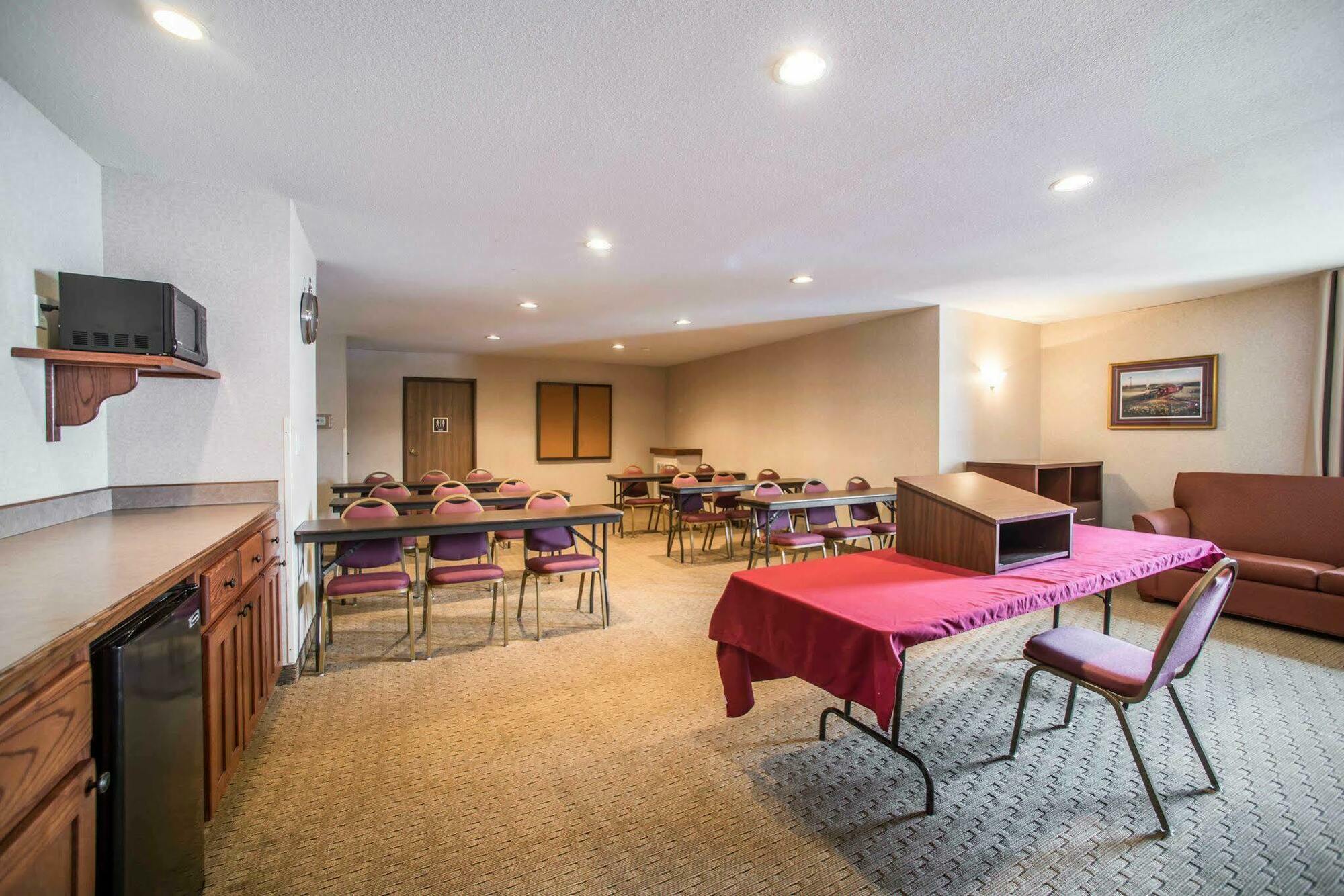 Comfort Inn Warrensburg Station Luaran gambar